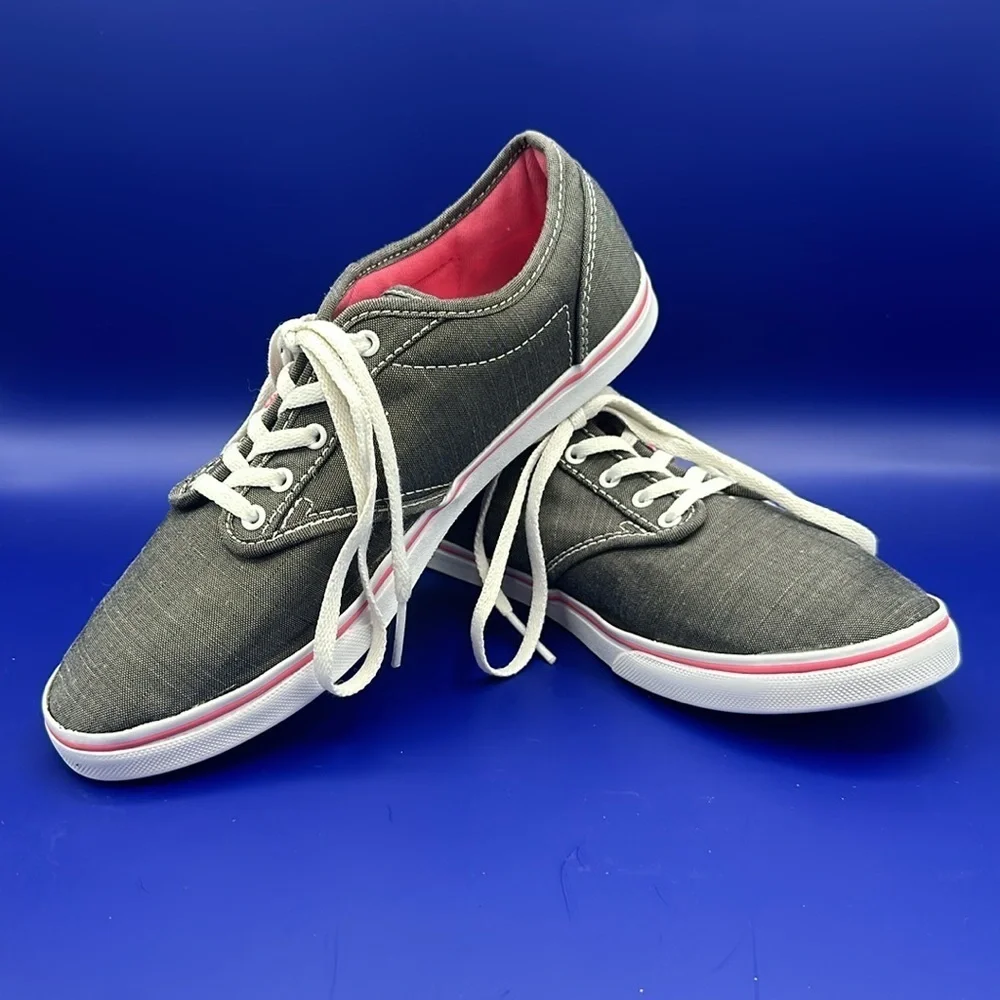 Vans Off The Wall Gray Low Top Shoes Sneakers Women's Size 7